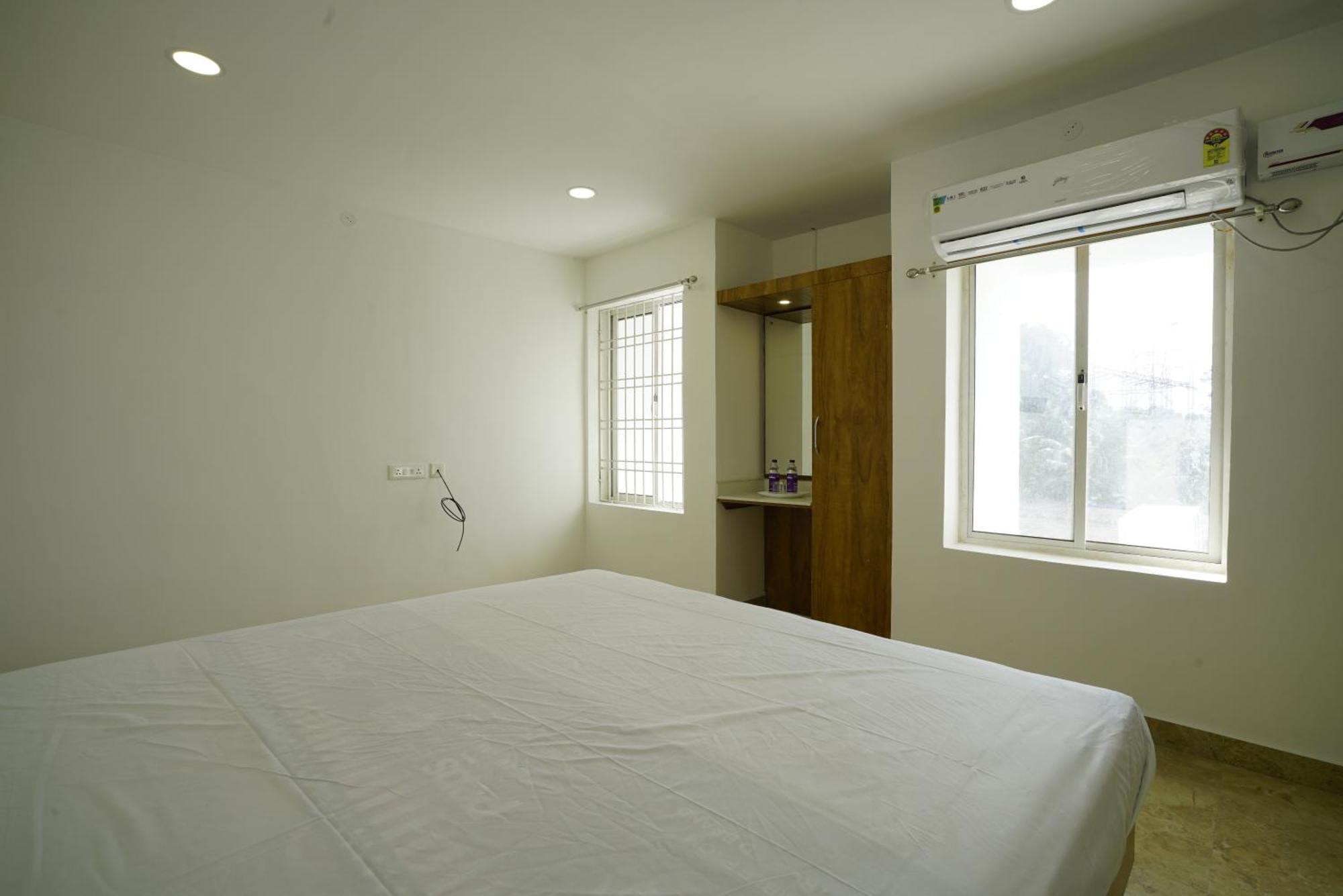 Hotel Quilon Residency Kundara Perumanseri Exterior foto