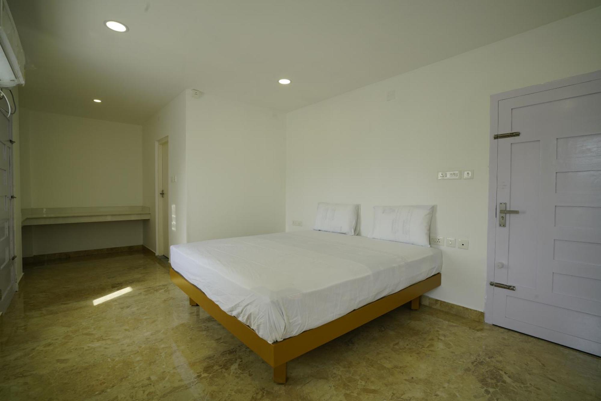 Hotel Quilon Residency Kundara Perumanseri Exterior foto